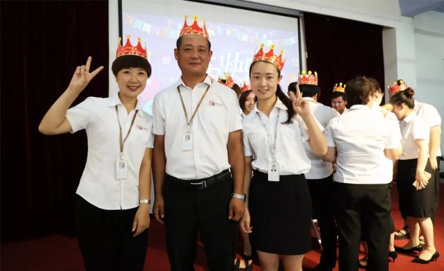 乾港集團(tuán)7月員工生日會