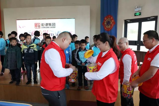 愛(ài)心糖果 愛(ài)心糖果